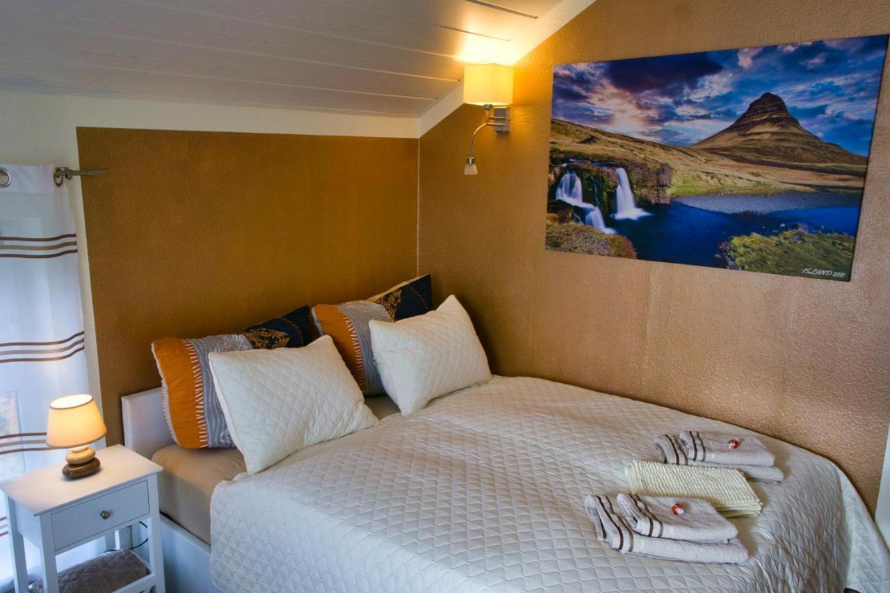 Mycozyplace - Gemuetliches Zimmer Fuer Zwei Dresde Extérieur photo